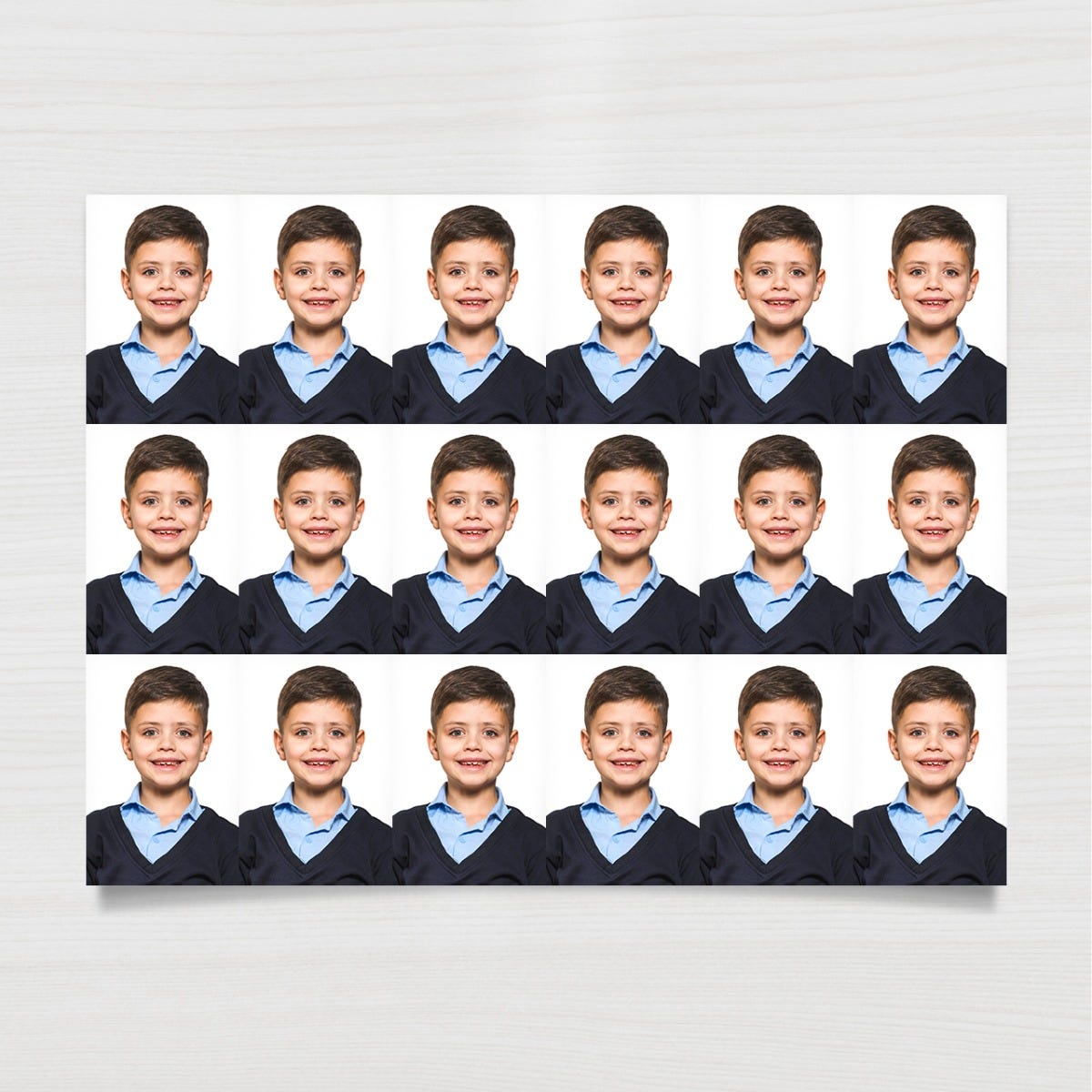 18 Small Photo Prints | Max Spielmann