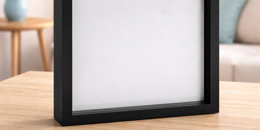 Deep-rebate picture frame for a canvas print